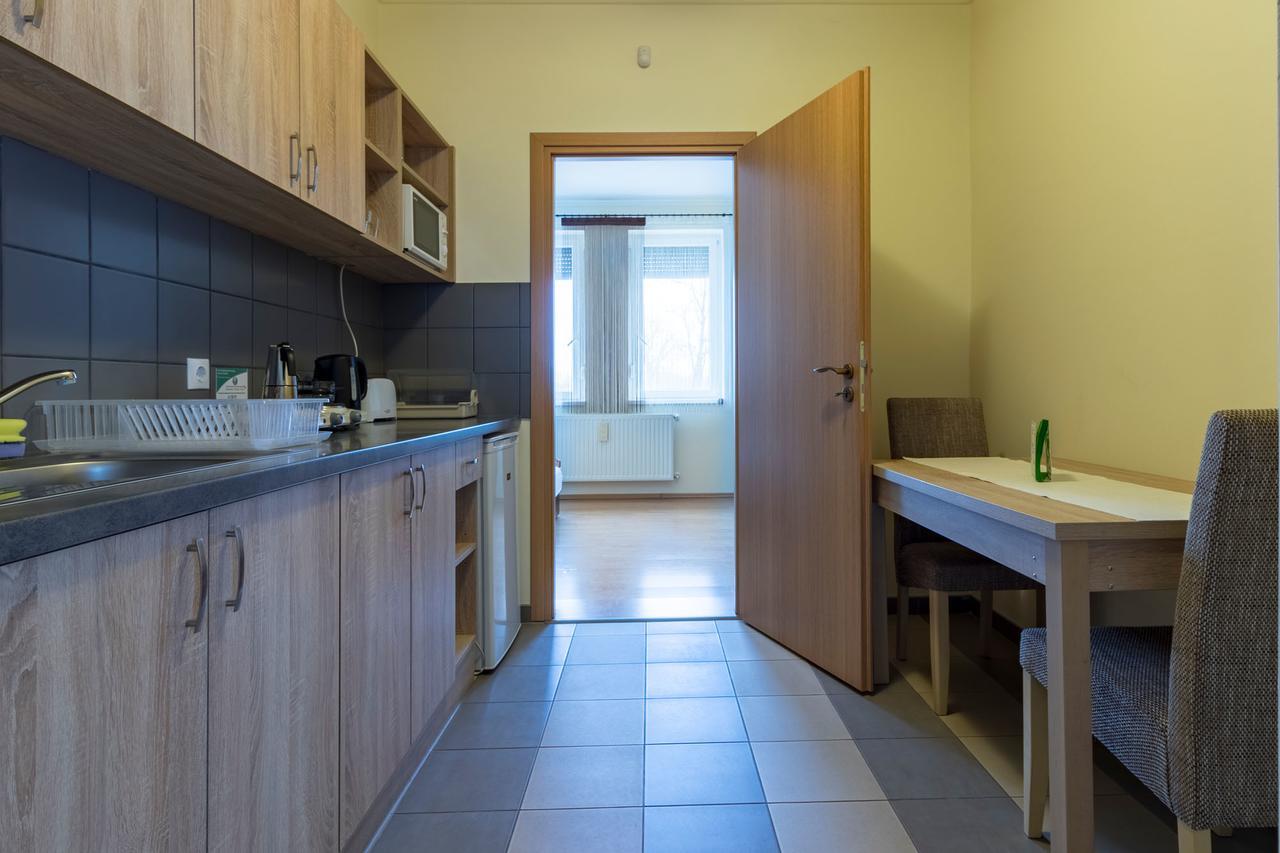 Tölgyfa Vendégház Kiskorös Exterior foto