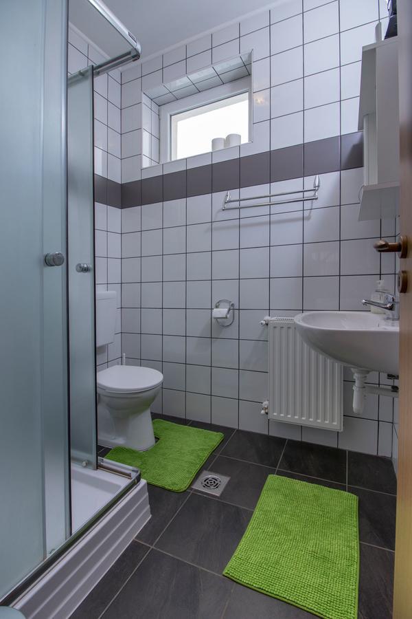 Tölgyfa Vendégház Kiskorös Exterior foto